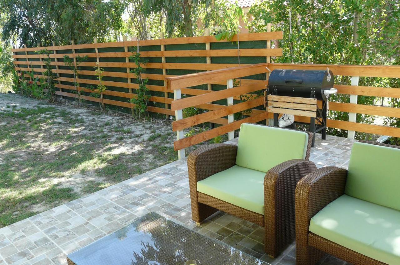Villa Emmanouela Xi Beach Bagian luar foto